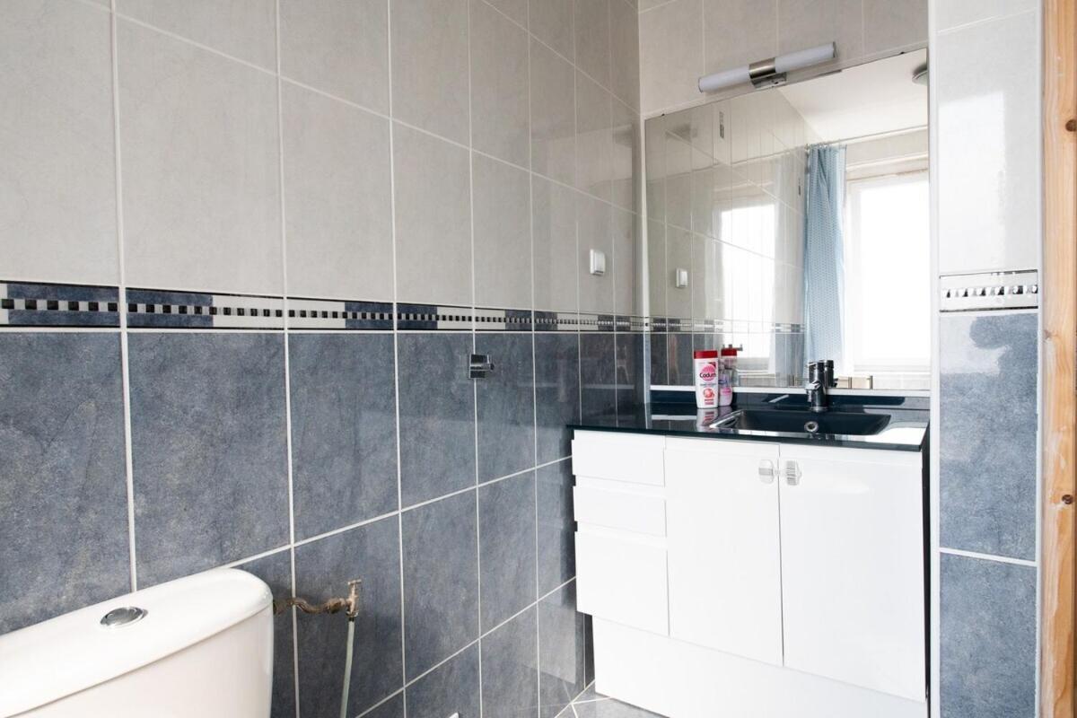 Maison Cosy 4 Chambres, Terrasse, Garage Prive Croix Екстериор снимка