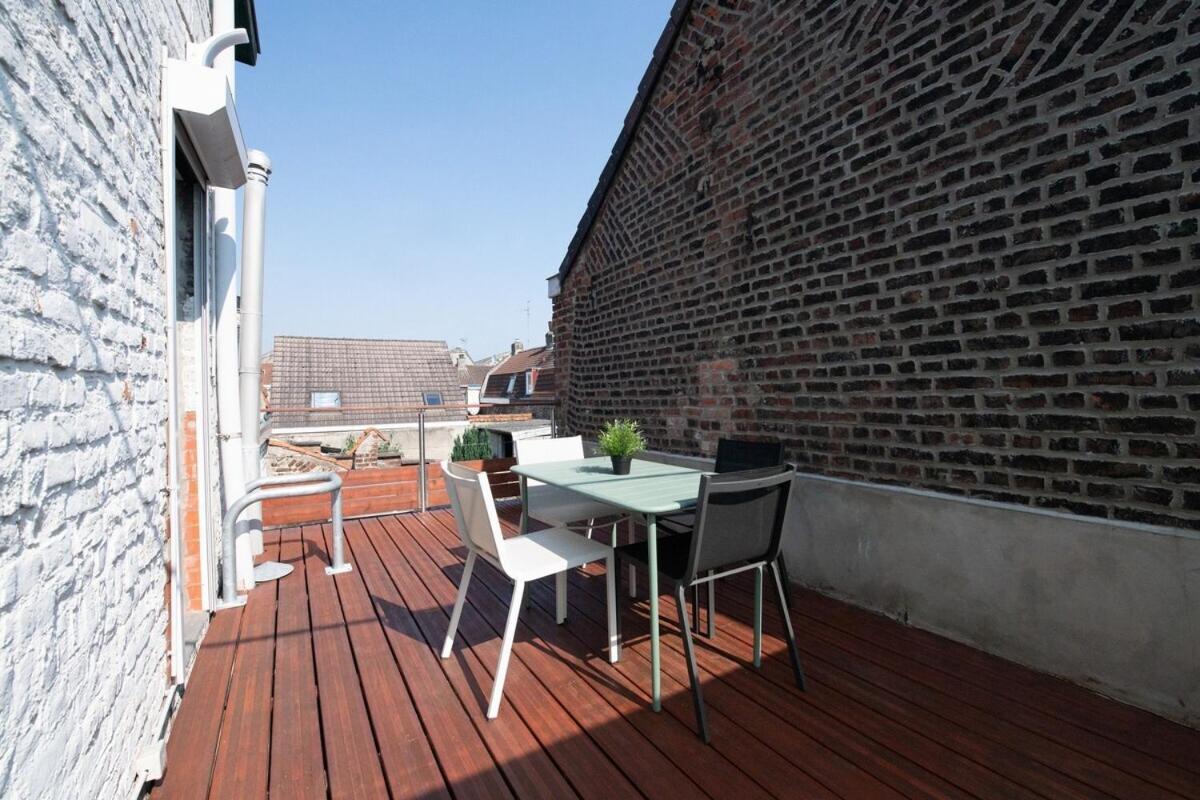 Maison Cosy 4 Chambres, Terrasse, Garage Prive Croix Екстериор снимка