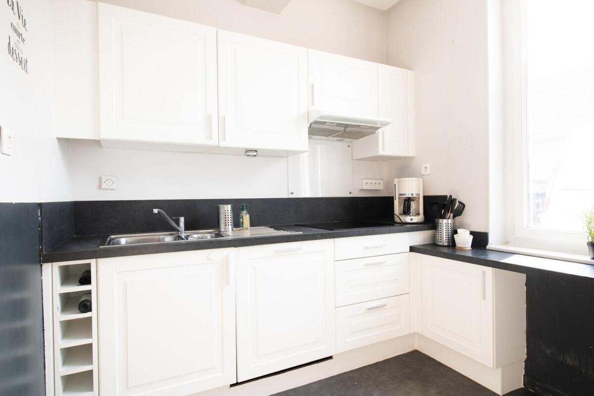 Maison Cosy 4 Chambres, Terrasse, Garage Prive Croix Екстериор снимка